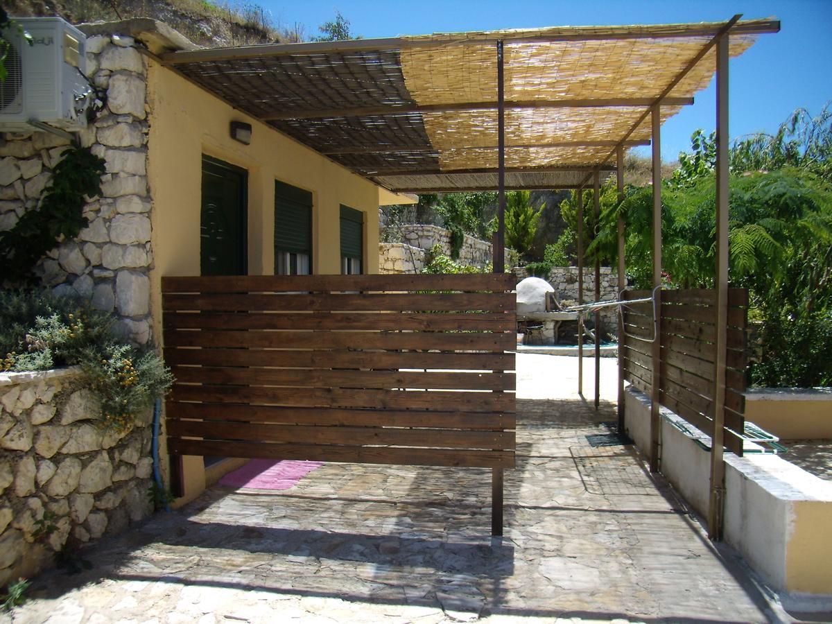 Zephyros Rooms And Apartments Drymon Exterior foto