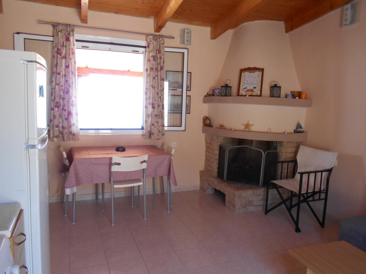 Zephyros Rooms And Apartments Drymon Exterior foto
