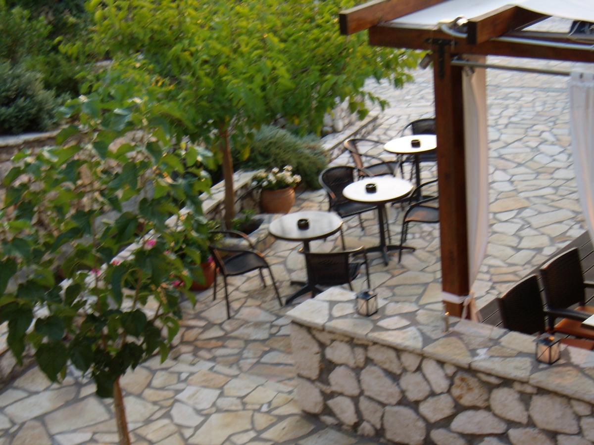 Zephyros Rooms And Apartments Drymon Exterior foto