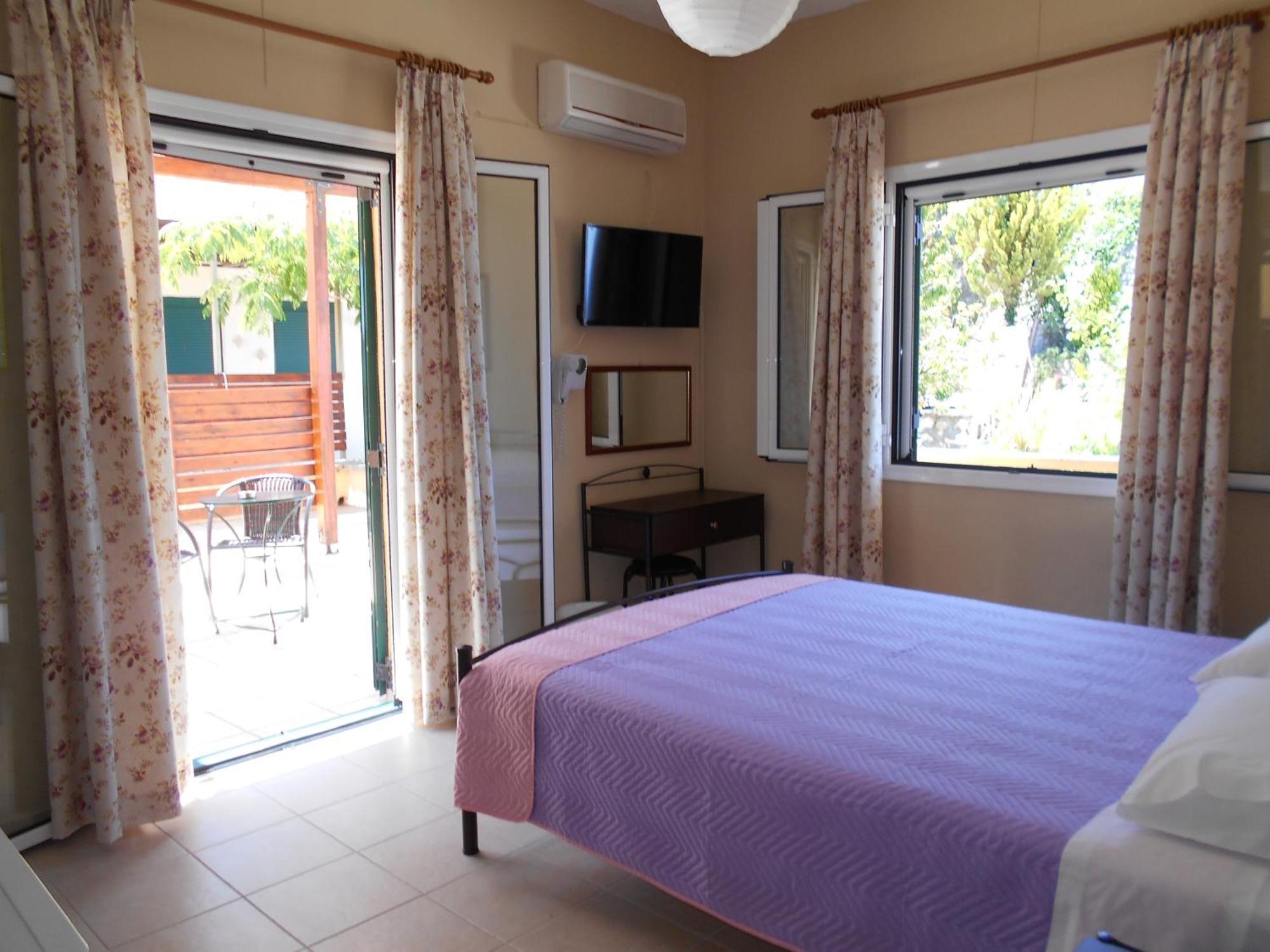Zephyros Rooms And Apartments Drymon Exterior foto